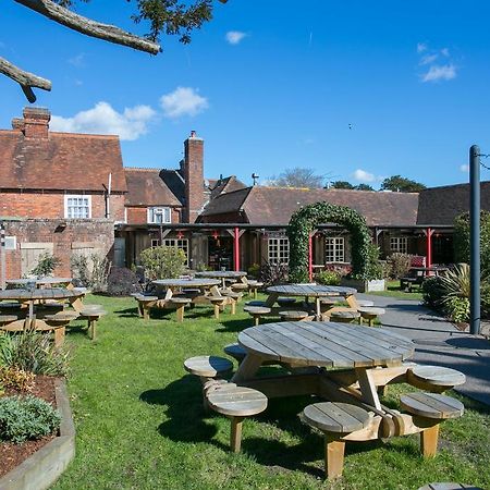 The Huntsman Of Brockenhurst Exterior foto